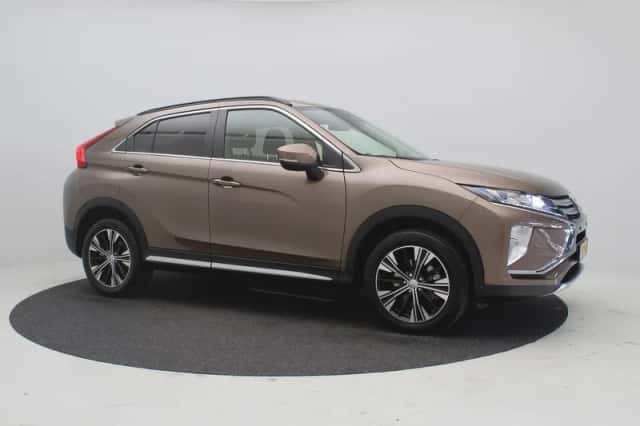 Mitsubishi Eclipse Cross (2019) thumbnail 12