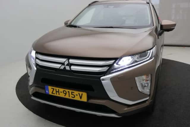 Mitsubishi Eclipse Cross (2019) thumbnail 16