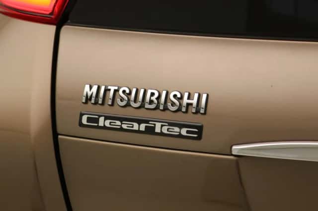 Mitsubishi Eclipse Cross (2019) thumbnail 21