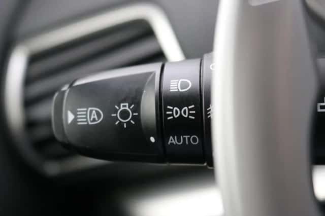 Mitsubishi Eclipse Cross (2019) thumbnail 27