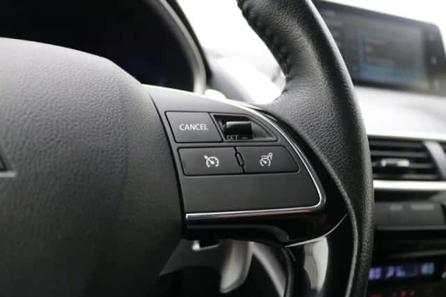 Mitsubishi Eclipse Cross (2019) thumbnail 29