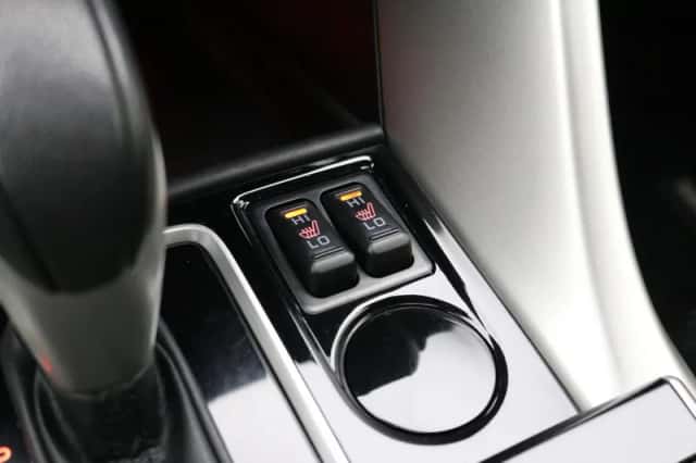 Mitsubishi Eclipse Cross (2019) thumbnail 31