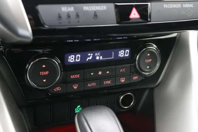 Mitsubishi Eclipse Cross (2019) thumbnail 33