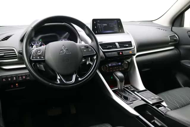 Mitsubishi Eclipse Cross (2019) thumbnail 9