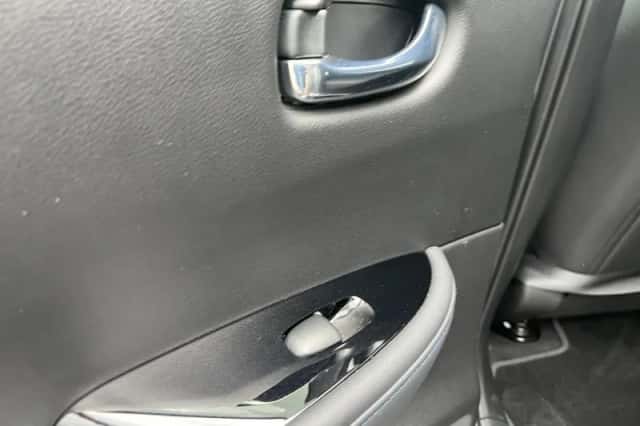 Nissan Leaf (2024) thumbnail 32