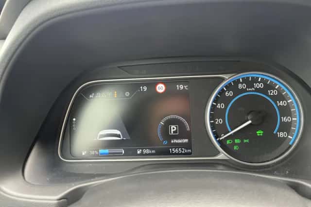 Nissan Leaf (2024) thumbnail 40