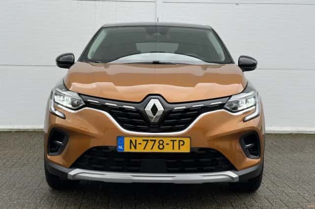 Renault Captur (2022) thumbnail 37