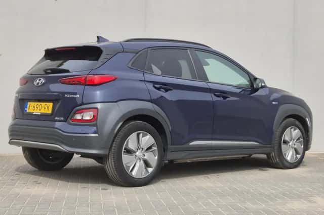 Hyundai Kona (2020) thumbnail 3