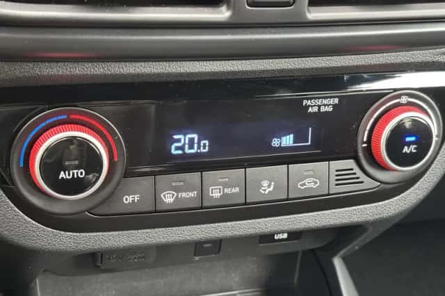 Hyundai i10 (2023) thumbnail 23