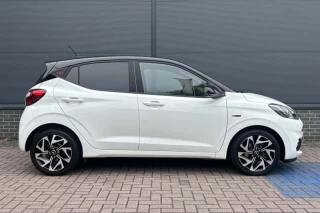 Hyundai i10 (2023) thumbnail 4