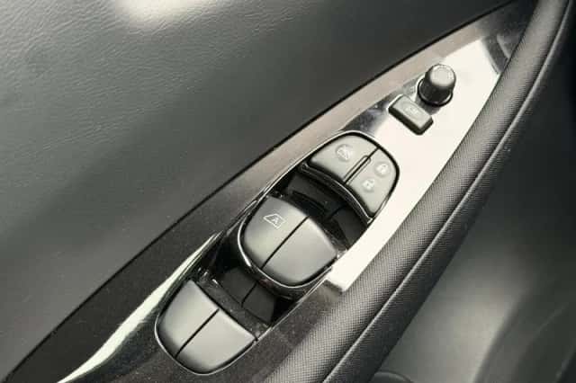 Nissan Leaf (2024) thumbnail 13