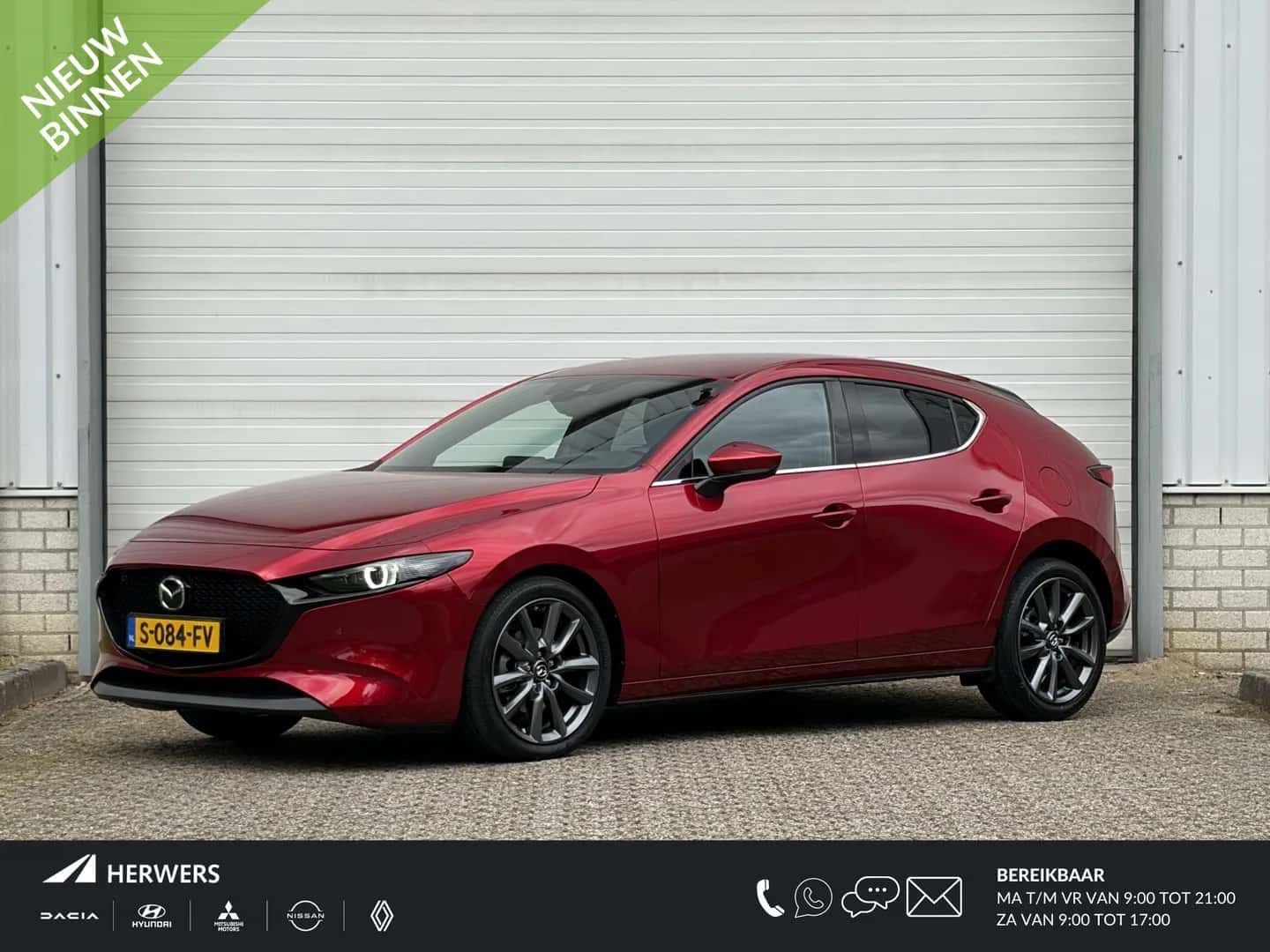 Mazda 3 (2023) — foto 1