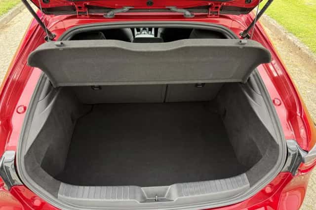 Mazda 3 (2023) thumbnail 27