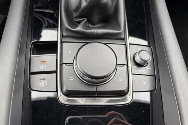 Mazda 3 (2023) thumbnail 33