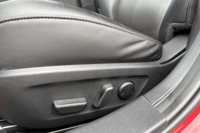 Mazda 3 (2023) thumbnail 9