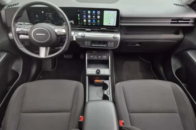 Hyundai Kona (2024) thumbnail 2