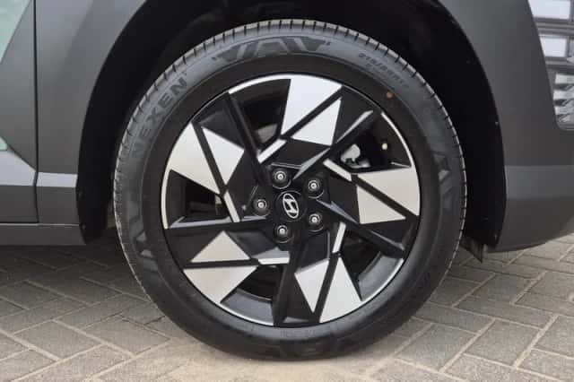 Hyundai Kona (2024) thumbnail 40