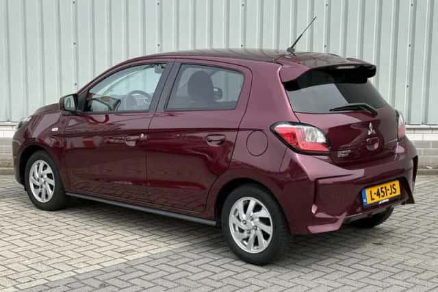 Mitsubishi Space Star (2021) thumbnail 7