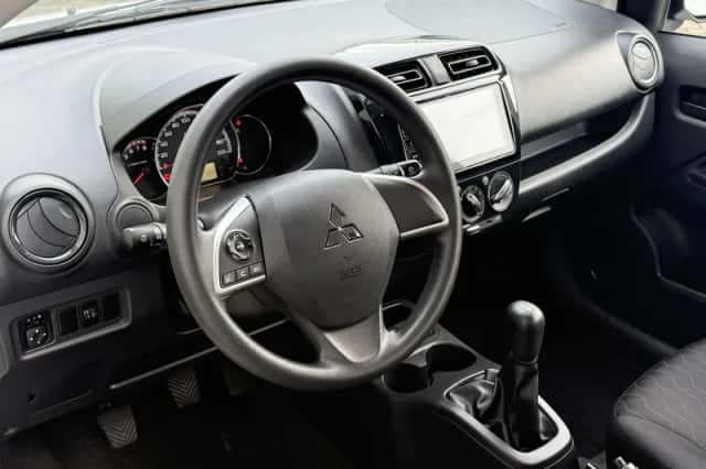 Mitsubishi Space Star (2021) thumbnail 8