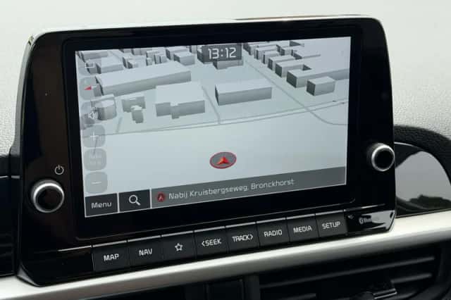 Kia Picanto (2022) thumbnail 19