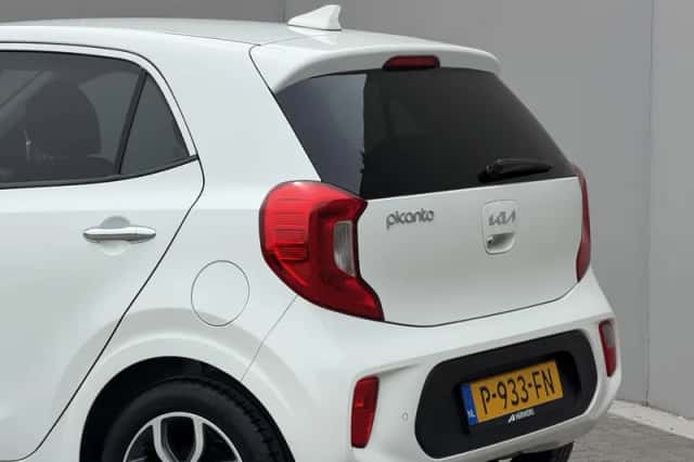 Kia Picanto (2022) thumbnail 36