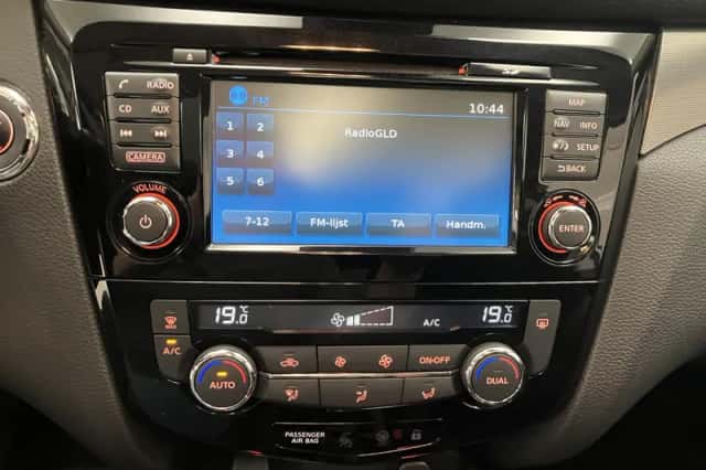 Nissan Qashqai (2018) thumbnail 13