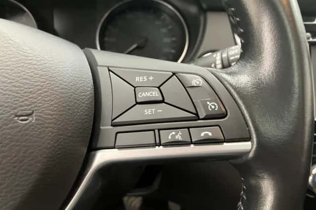 Nissan Qashqai (2018) thumbnail 17