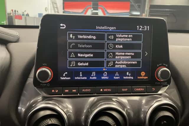 Nissan Juke (2022) thumbnail 14