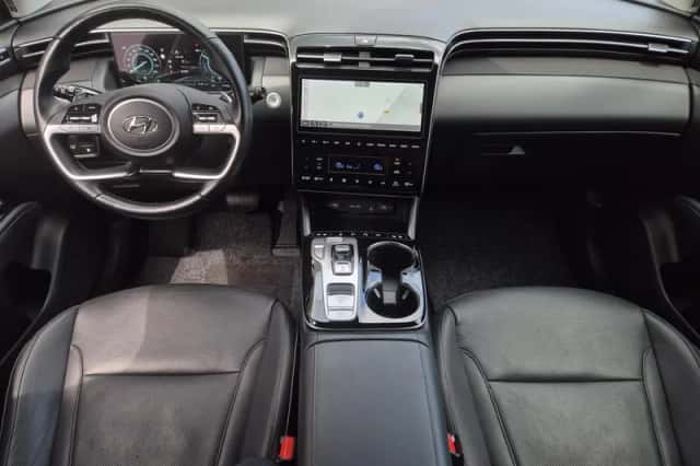 Hyundai Tucson (2021) thumbnail 2