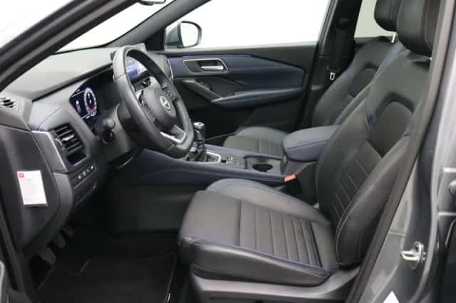 Nissan Qashqai (2023) thumbnail 4
