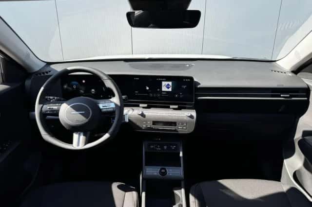 Hyundai Kona (2026) thumbnail 2