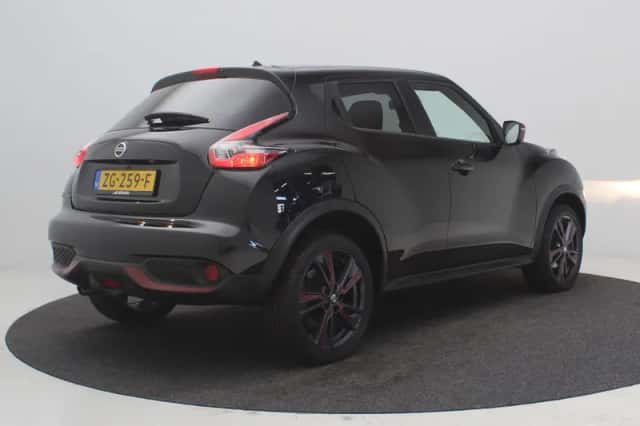 Nissan Juke (2016) thumbnail 3