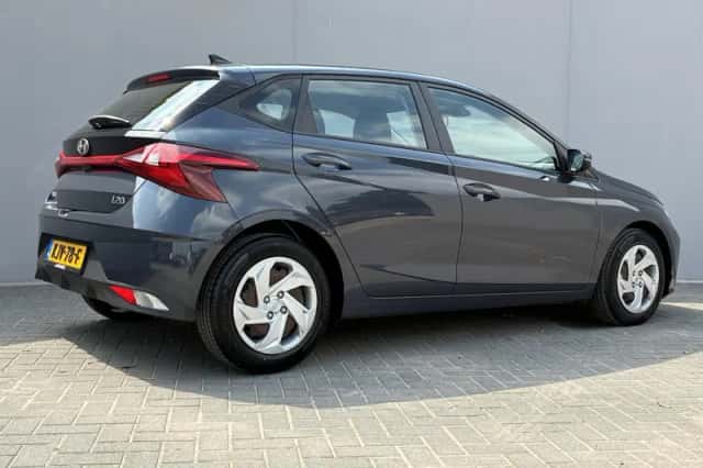 Hyundai i20 (2021) thumbnail 3