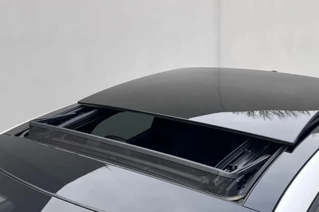 Renault Arkana (2024) thumbnail 4