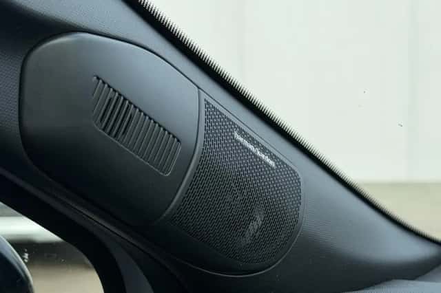 Renault Captur (2024) thumbnail 6