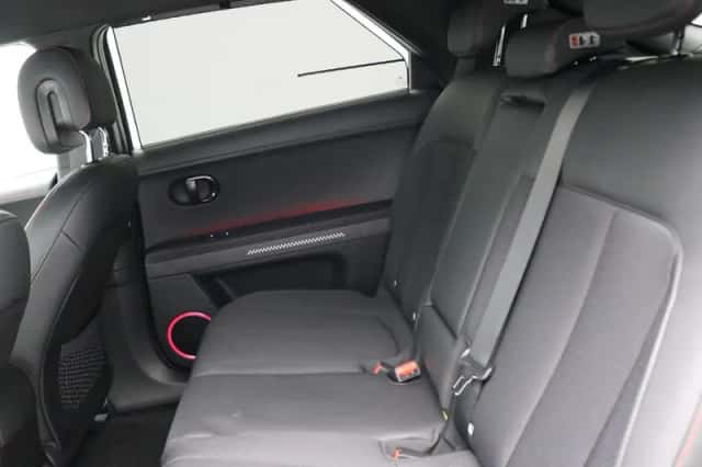 Hyundai Ioniq 5 (2026) thumbnail 5