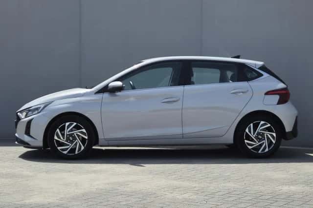 Hyundai i20 (2024) thumbnail 6