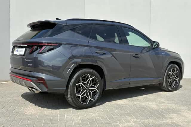 Hyundai Tucson (2022) thumbnail 3