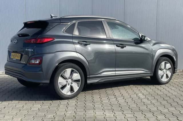 Hyundai Kona (2020) thumbnail 3