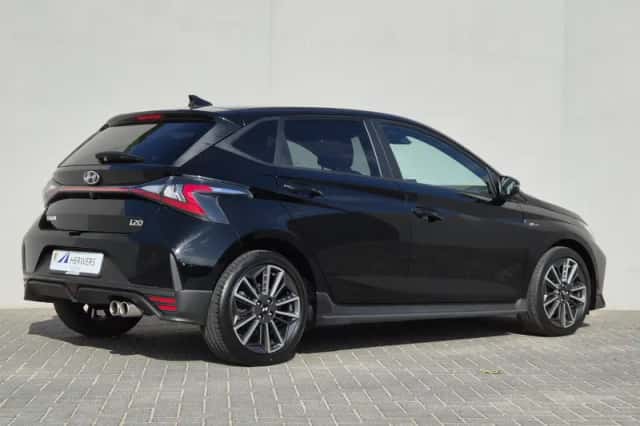 Hyundai i20 (2022) thumbnail 3