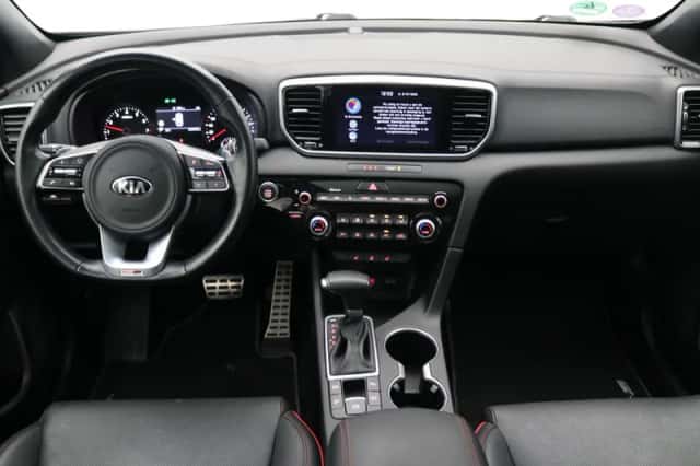 Kia Sportage (2021) thumbnail 2