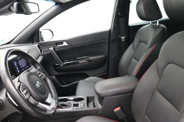 Kia Sportage (2021) thumbnail 4