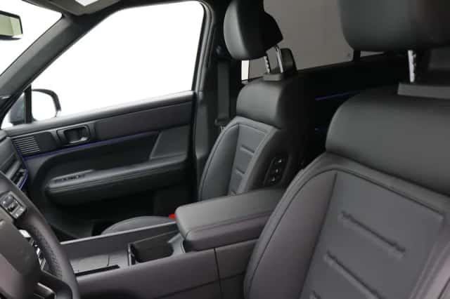 Hyundai Santa Fe (2026) thumbnail 4