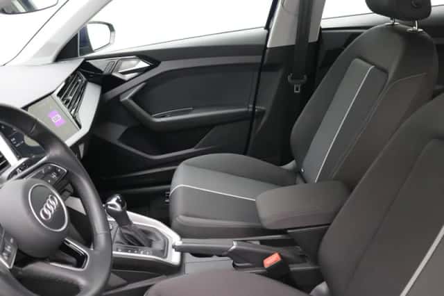 Audi A1 (2023) thumbnail 4