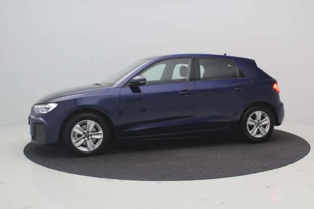 Audi A1 (2023) thumbnail 6