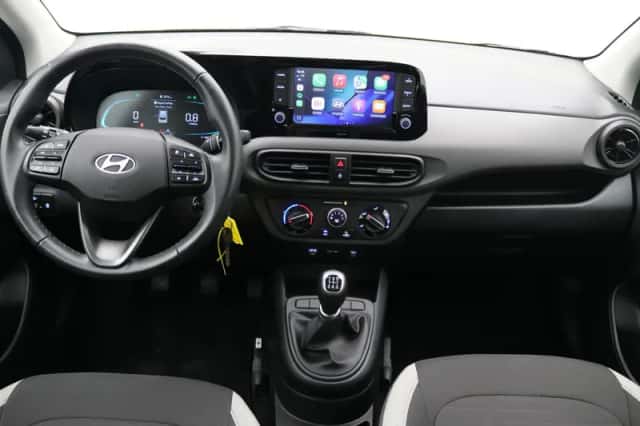 Hyundai i10 (2024) thumbnail 2
