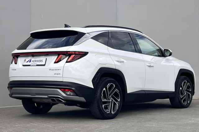 Hyundai Tucson (2025) thumbnail 3