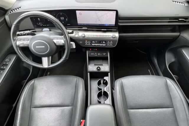 Hyundai Kona (2024) thumbnail 2