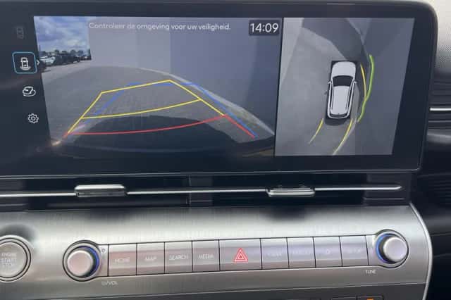 Hyundai Kona (2024) thumbnail 6