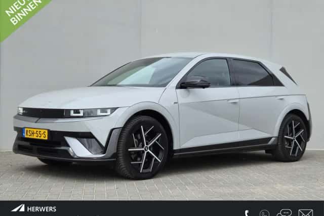 Hyundai Ioniq 5 (2025) thumbnail 1